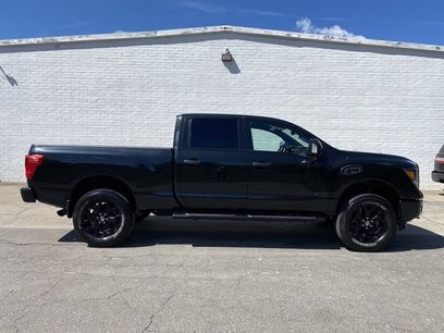 Used 2019 Nissan Titan SV w/ SV Convenience Package