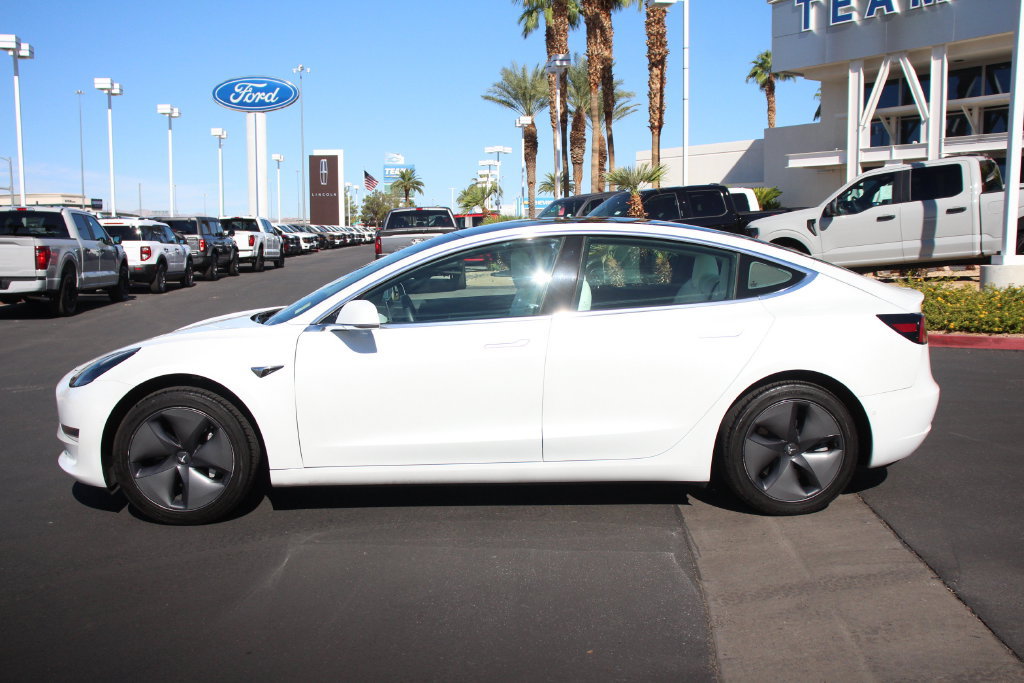 Used 2019 Tesla Model 3 Standard Range Plus RWD image 4