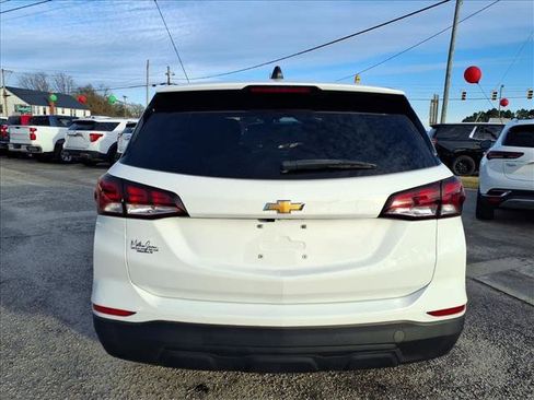 Used 2022 Chevrolet Equinox LS w/ LS Convenience Package image 11