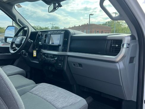 Used 2023 Ford F250 XLT w/ Tremor Off-Road Package image 20