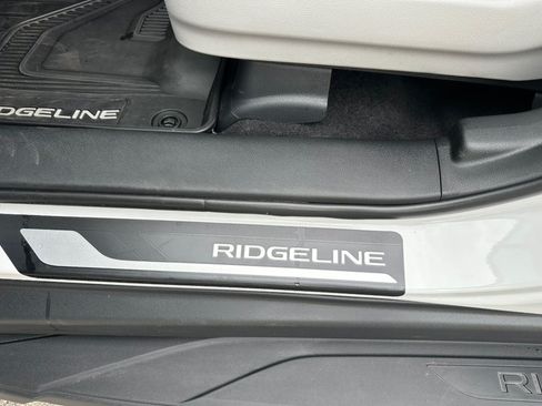 Used 2025 Honda Ridgeline RTL image 30