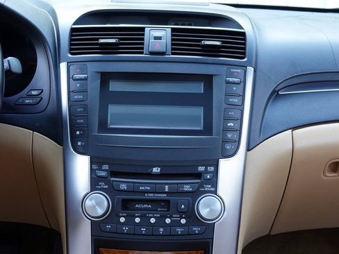 Used 2005 Acura TL FWD image 69