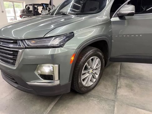 Used 2022 Chevrolet Traverse LT FWD image 48