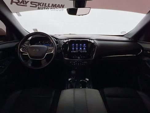 Used 2023 Chevrolet Traverse RS image 24
