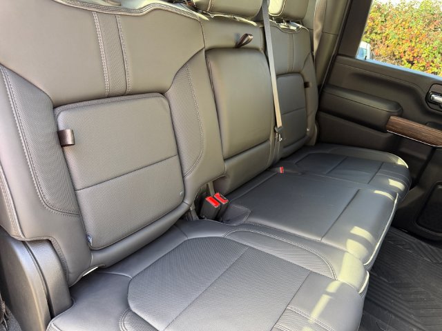 Used 2022 Chevrolet Silverado 3500 High Country w/ Z71 Off-Road Package AWD/4WD image 22