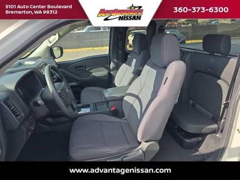 Used 2024 Nissan Frontier S w/ Technology Package AWD/4WD image 10