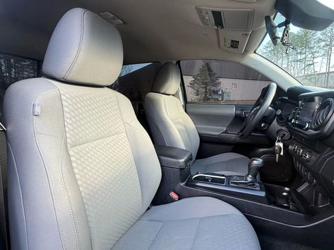 Used 2020 Toyota Tacoma SR image 24