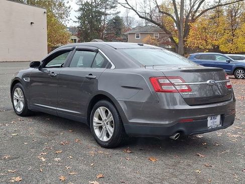 Used 2017 Ford Taurus SEL w/ Equipment Group 201A image 7