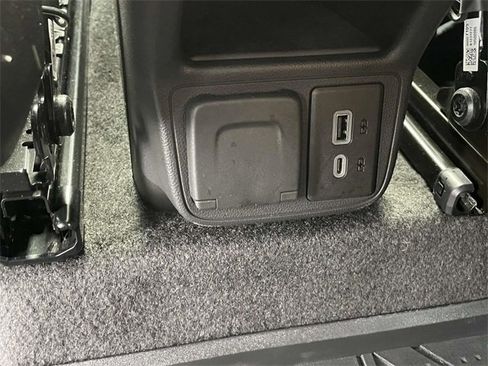 Certified 2023 Chevrolet TrailBlazer RS w/ Convenience Package image 14