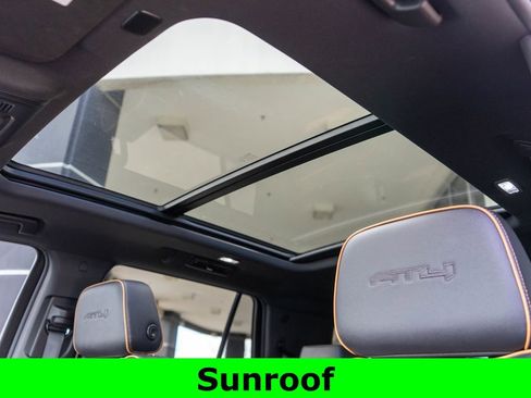 Used 2024 GMC Yukon AT4 w/ Technology Package image 12