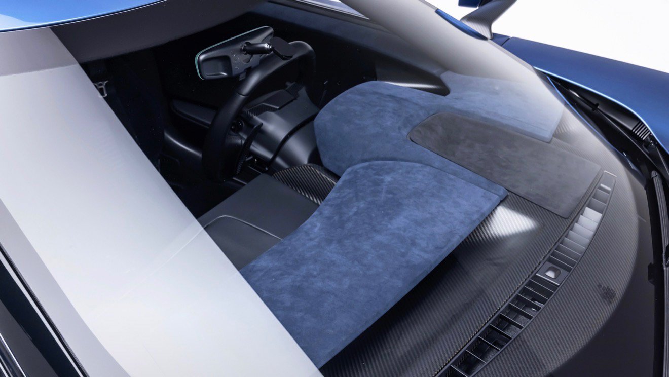 Used 2019 Ford GT RWD image 28