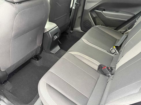 Certified 2025 Subaru Crosstrek 2.0i Premium image 17