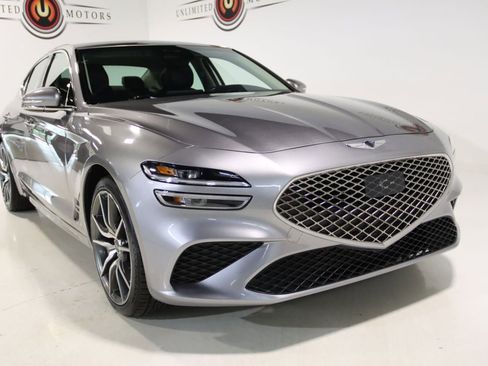 Used 2023 Genesis G70 2.0T AWD/4WD image 22