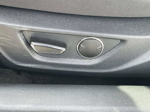 Used 2016 Ford Mustang Coupe RWD image 13