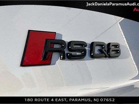 Used 2024 Audi RS Q8 w/ Black Optic Package image 23