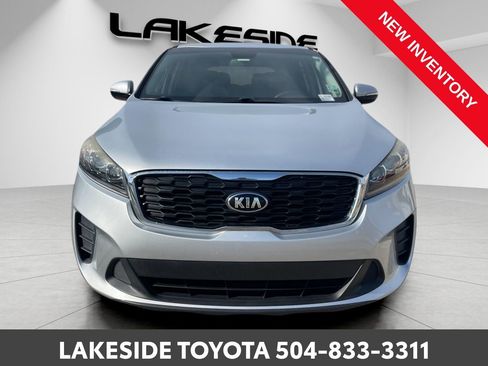 Used 2019 Kia Sorento LX image 10