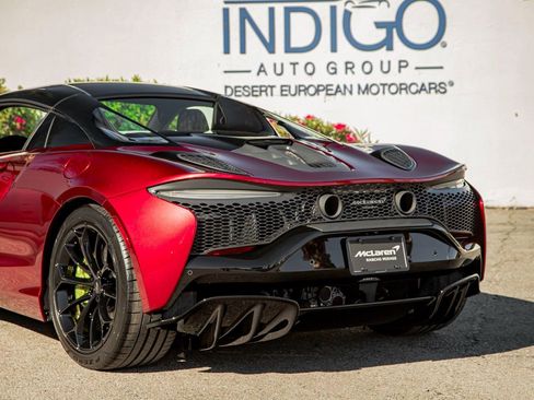 New 2025 McLaren Artura Spider image 12