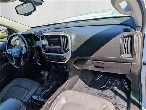 Used 2020 GMC Canyon SLE w/ Elevation Edition RWD image 19