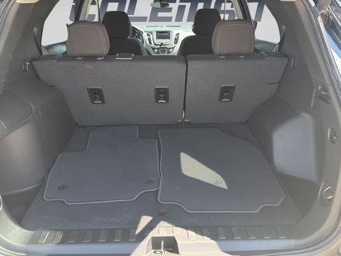 Used 2022 Chevrolet Equinox LT w/ Driver Convenience Package AWD/4WD image 29