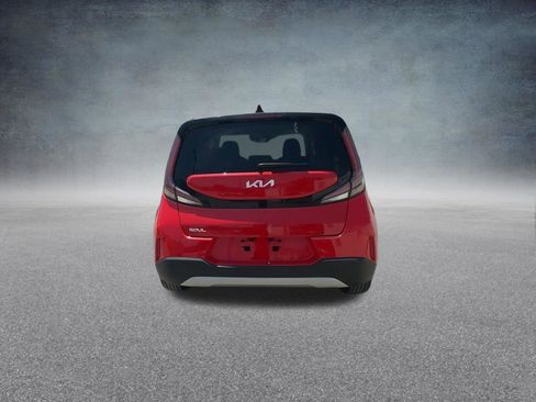 Used 2023 Kia Soul LX w/ LX Technology Package image 20