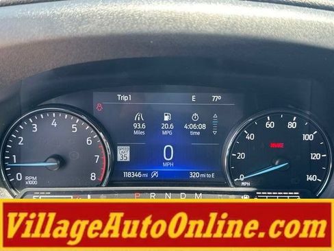 Used 2020 Ford Explorer XLT w/ Equipment Group 202A AWD/4WD image 30