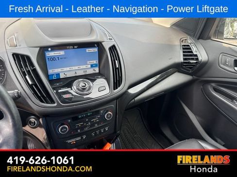 Used 2019 Ford Escape Titanium FWD image 22