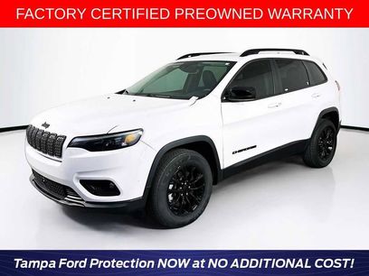 Used 2023 Jeep Cherokee Altitude Lux