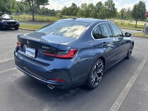 Used 2025 BMW 330i Sedan RWD image 23