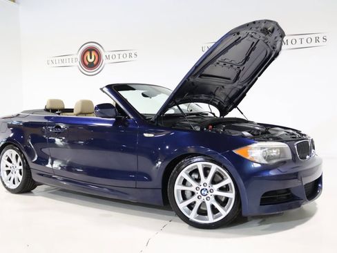 Used 2012 BMW 135i Convertible image 30