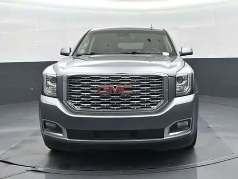 Used 2018 GMC Yukon XL Denali w/ Open Road Package AWD/4WD image 9