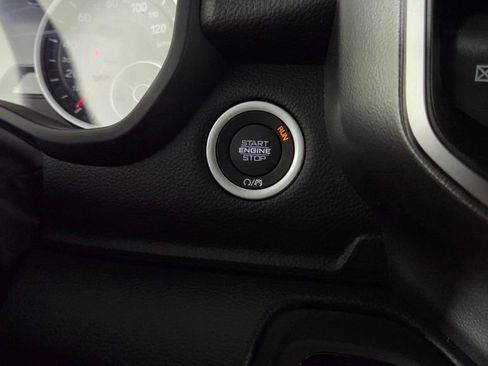 New 2026 RAM 1500 4x4 Crew Cab image 17