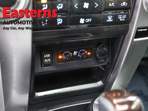 Used 2016 Toyota 4Runner Limited AWD/4WD image 21