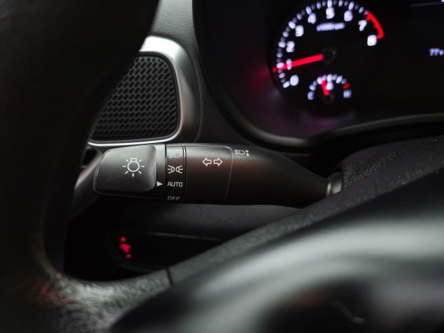 Used 2021 Kia Soul LX FWD image 20