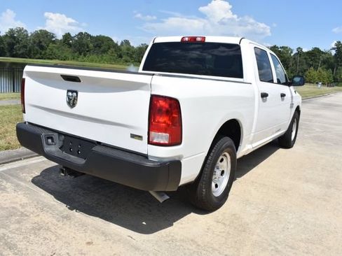 Used 2017 RAM 1500 Tradesman RWD image 4