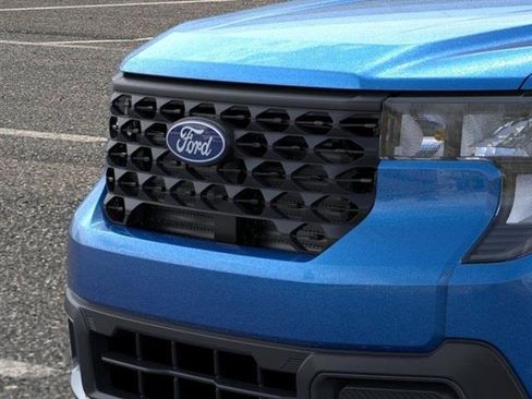 New 2025 Ford Maverick XLT w/ XLT Luxury Package image 18