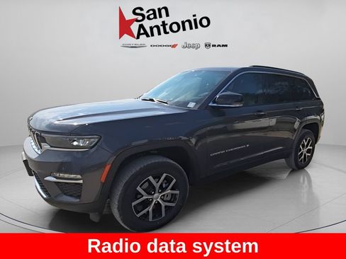 New 2025 Jeep Grand Cherokee Limited RWD image 7