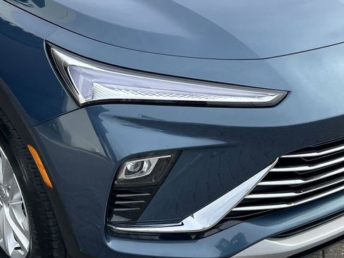 Certified 2024 Buick Envista Preferred w/ Convenience II Package image 8