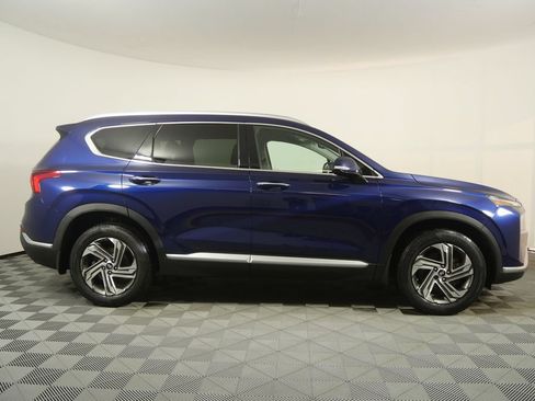 Used 2022 Hyundai Santa Fe SEL w/ Convenience Package FWD image 2