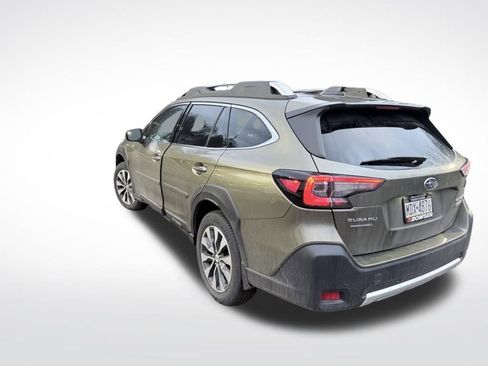 Used 2023 Subaru Outback Touring XT w/ Tech Package 2 image 9