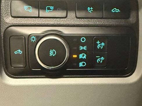 Used 2024 Ford F450 Limited w/ FX4 Off-Road Package AWD/4WD image 34