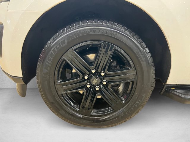 Used 2020 Ford Expedition Max XLT AWD/4WD image 25