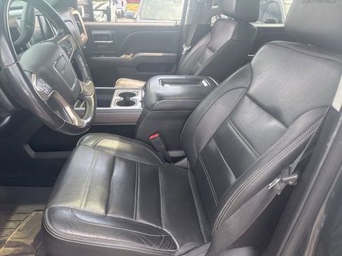 Used 2018 GMC Sierra 2500 Denali w/ Duramax Plus Package AWD/4WD image 35