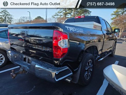 Used 2015 Toyota Tundra Limited w/ Limited Premium Package image 6