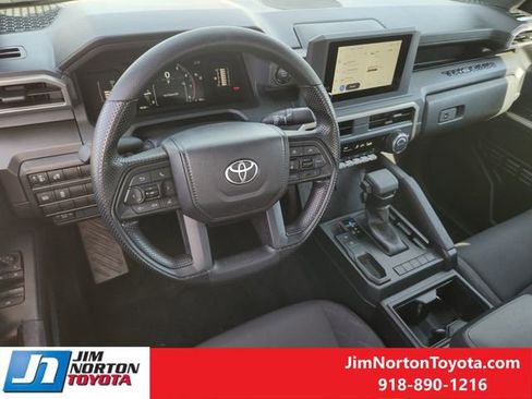 Used 2025 Toyota Tacoma SR image 26