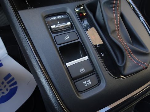 Used 2026 Honda CR-V Sport-L image 17