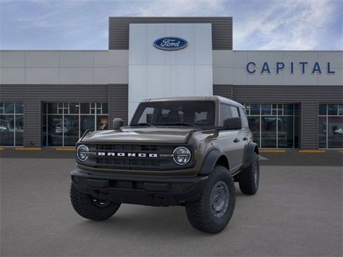 New 2025 Ford Bronco 4-Door w/ Sasquatch Package image 2