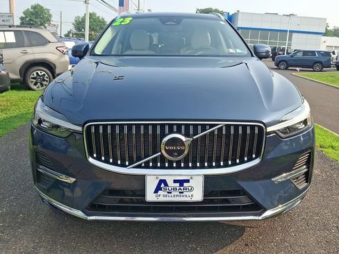 Used 2023 Volvo XC60 B5 Ultimate w/ Climate Package AWD/4WD image 2