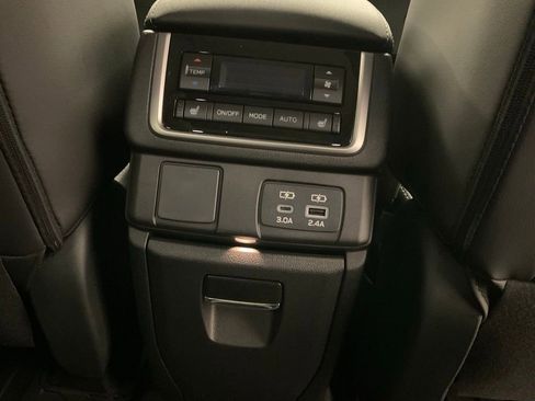 New 2026 Subaru Ascent Limited image 26