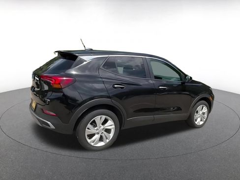 Used 2025 Buick Encore GX Preferred AWD/4WD image 14