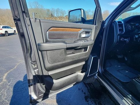Used 2024 RAM 2500 Laramie w/ Safety Group AWD/4WD image 23